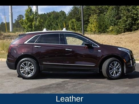 Used 2021 Cadillac XT5 Premium Luxury image 2