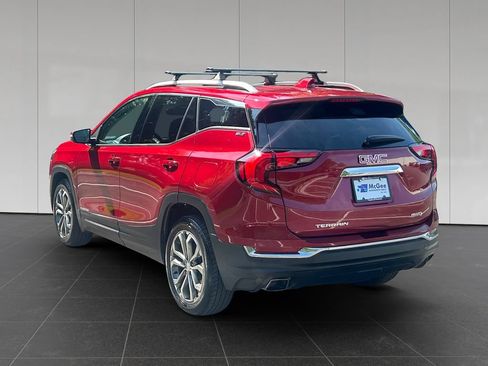 Used 2018 GMC Terrain SLT w/ Preferred Package AWD/4WD image 3