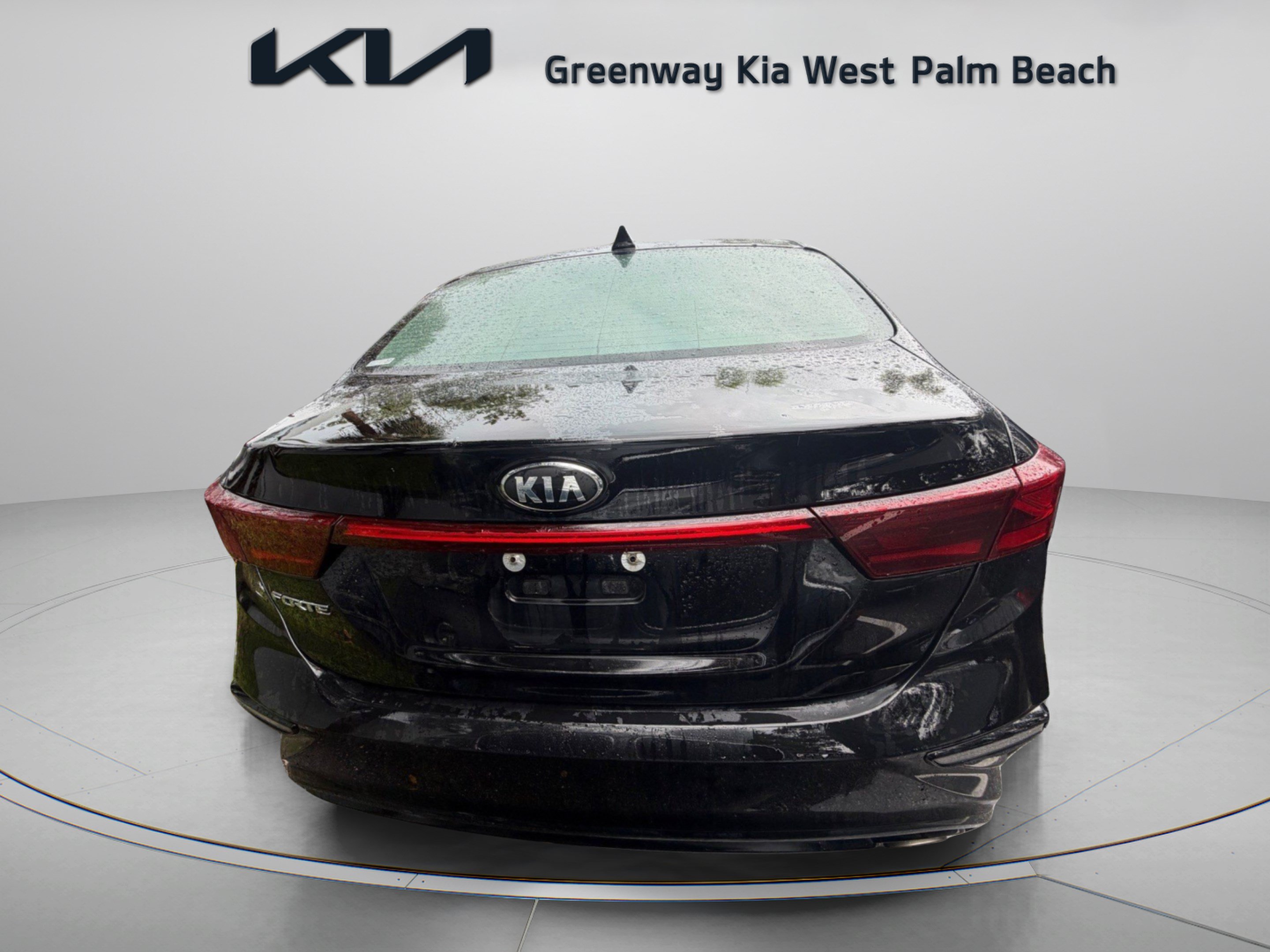 Used 2019 Kia Forte LXS FWD image 5