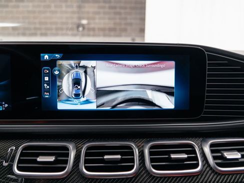 Used 2025 Mercedes-Benz GLE 63 AMG S image 22