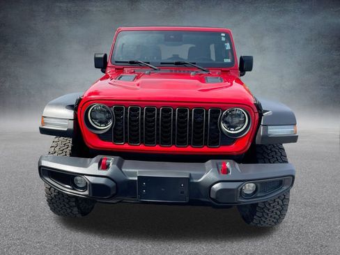 Used 2024 Jeep Wrangler Unlimited Rubicon w/ Convenience Group image 59