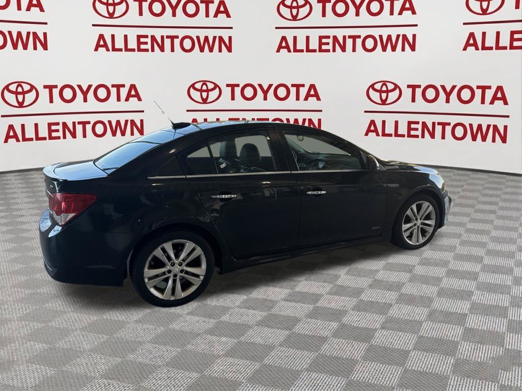 Used 2016 Chevrolet Cruze LTZ w/ Sun, Sound and Sport Package FWD image 15
