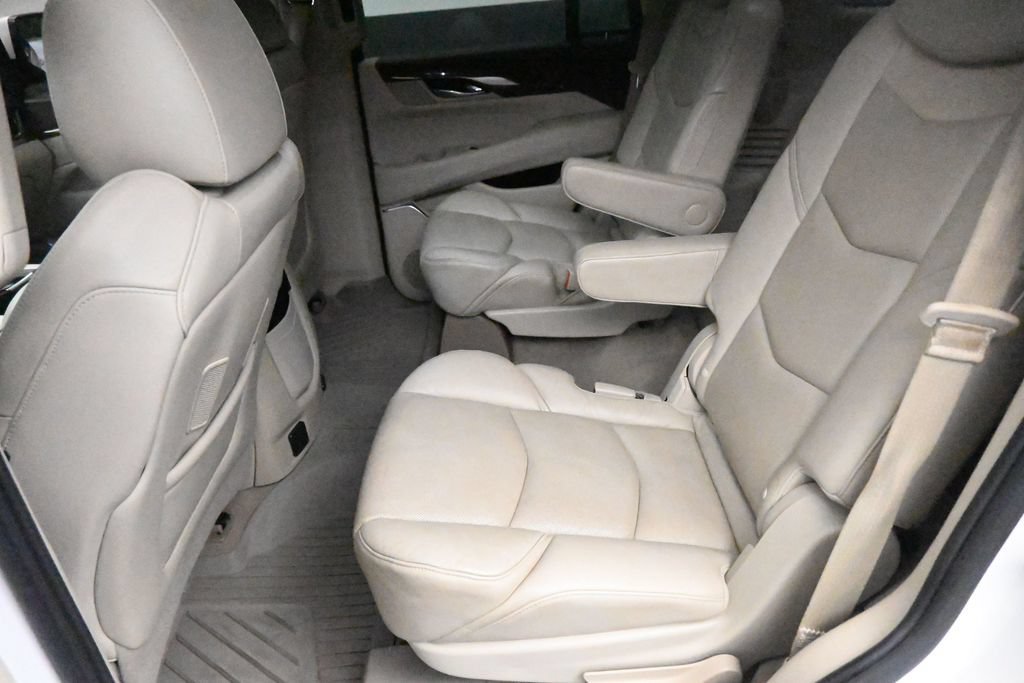 Used 2019 Cadillac Escalade 2WD image 13