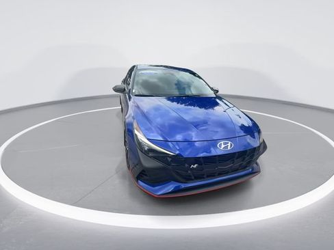 Certified 2022 Hyundai Elantra N FWD image 3