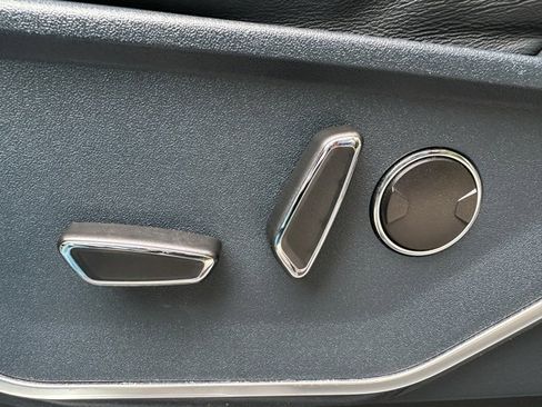 Used 2022 Ford F150 Limited image 20