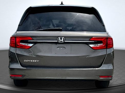 Used 2022 Honda Odyssey EX image 4