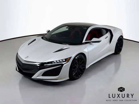 Used 2018 Acura NSX AWD/4WD image 5
