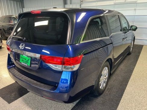 Used 2016 Honda Odyssey EX-L image 3