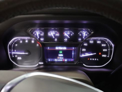 Used 2022 GMC Sierra 2500 SLT w/ SLT Premium Package AWD/4WD image 41