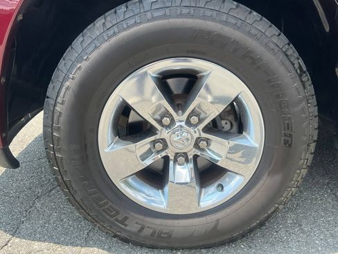 Used 2018 RAM 1500 Express w/ Express Value Package RWD image 9