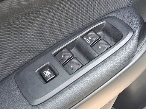 Used 2021 Ford Ranger XL w/ FX4 Off-Road Package image 16