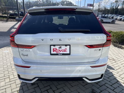 New 2026 Volvo XC60 B5 Plus w/ Protection Package Premier image 5