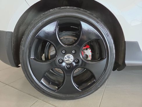Used 2007 Volkswagen Golf 2-Door FWD image 10