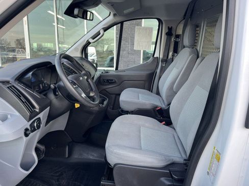 Used 2018 Ford Transit 250 130 Low Roof image 23