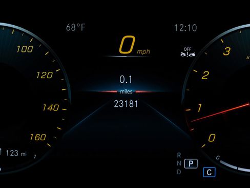 Used 2023 Mercedes-Benz CLA 250 4MATIC image 22