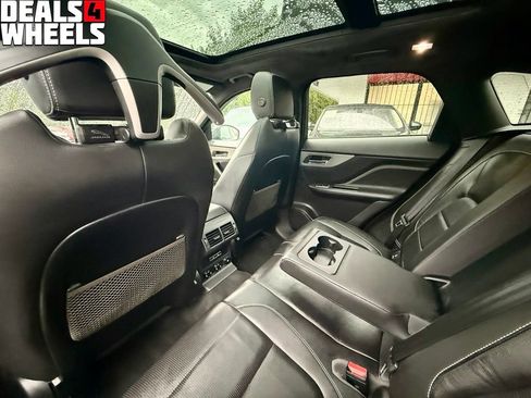 Used 2019 Jaguar F-PACE S AWD/4WD image 37