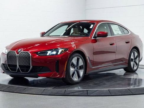 New 2026 BMW i4 xDrive40i w/ Premium Package image 8