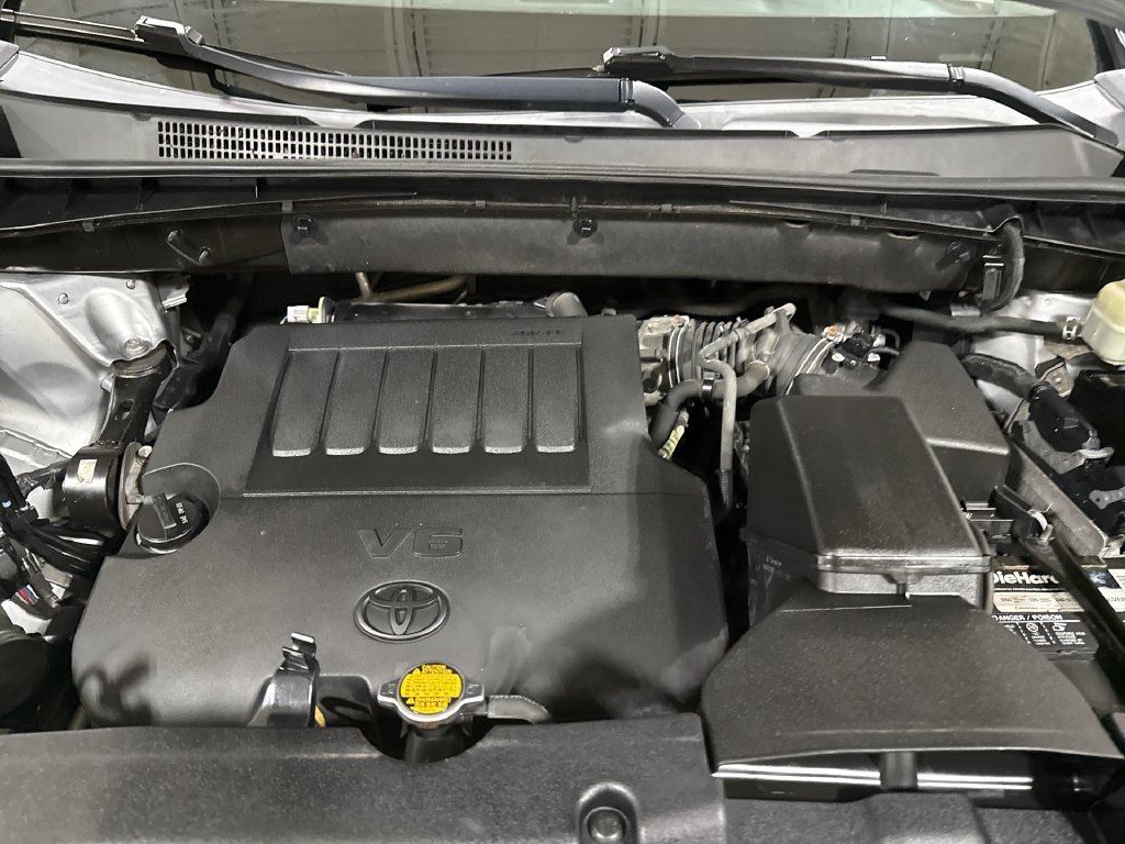 Used 2015 Toyota Highlander Limited AWD/4WD image 27