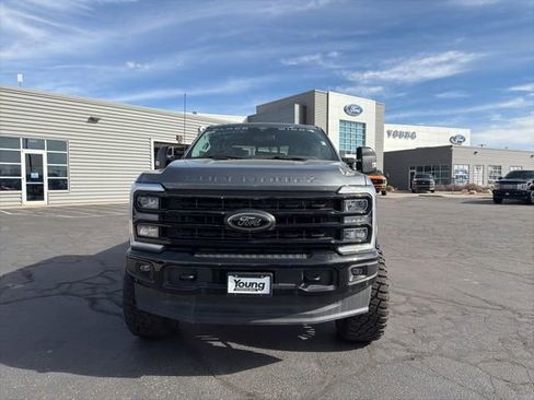 New 2024 Ford F250 Lariat w/ Lariat Ultimate Package AWD/4WD image 3