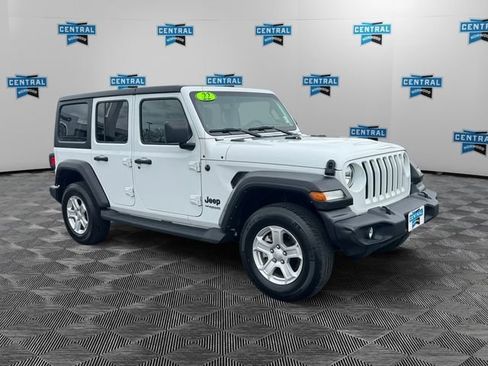 Certified 2022 Jeep Wrangler Unlimited Sport AWD/4WD image 8