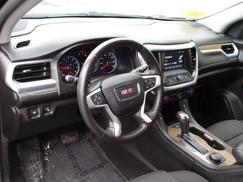 Used 2017 GMC Acadia SLE AWD/4WD image 9