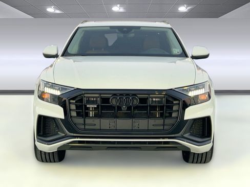 Used 2022 Audi Q8 Prestige w/ Prestige Package image 6