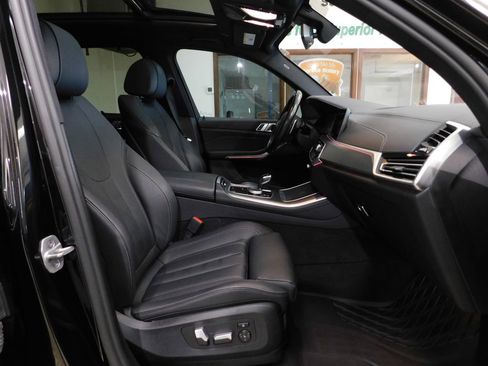 Used 2021 BMW X5 xDrive40i AWD/4WD image 97