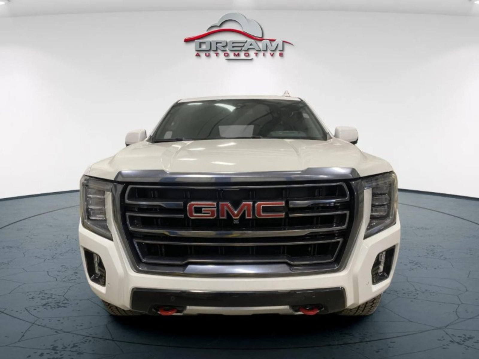 Used 2022 GMC Yukon AT4 w/ AT4 Premium Plus Package AWD/4WD image 3
