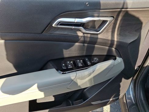 Used 2023 Kia Sportage X-Line w/ X-Line Premium Package AWD/4WD image 13