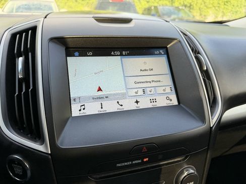 Used 2017 Ford Edge SEL w/ Equipment Group 201A AWD/4WD image 18