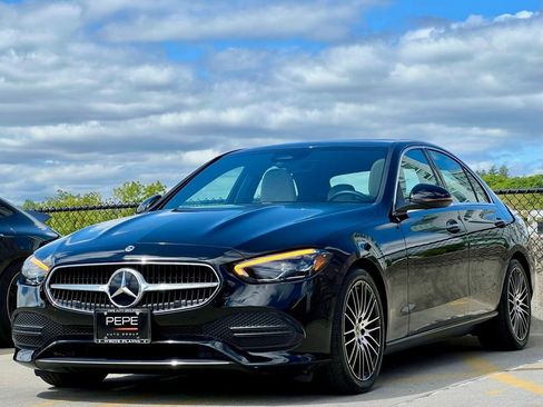 Certified 2022 Mercedes-Benz C 300 4MATIC Sedan image 3