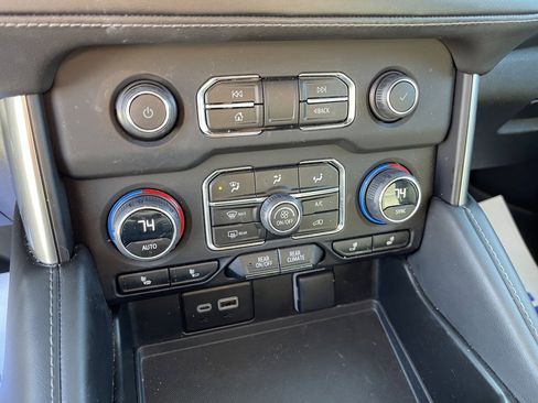 Used 2023 Chevrolet Tahoe Z71 image 27