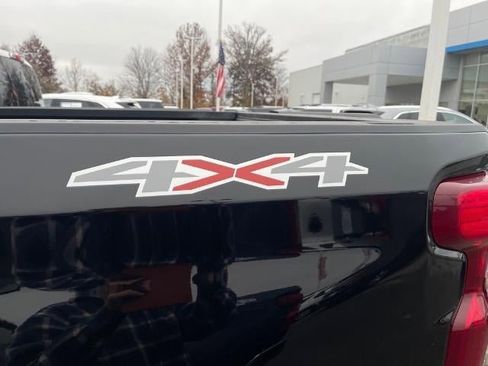 Used 2022 Chevrolet Silverado 1500 LT image 18