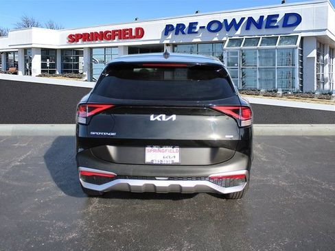 Certified 2024 Kia Sportage LX image 5