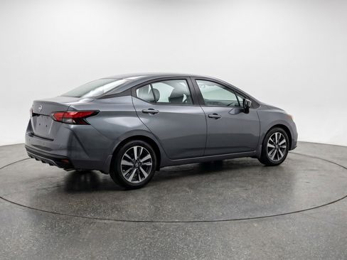 Used 2025 Nissan Versa SV FWD image 9