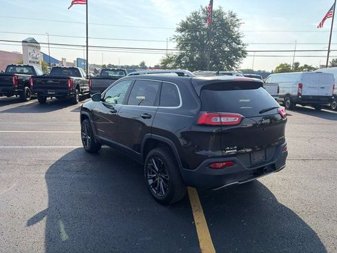 Used 2014 Jeep Cherokee Limited w/ Technology Group AWD/4WD image 5