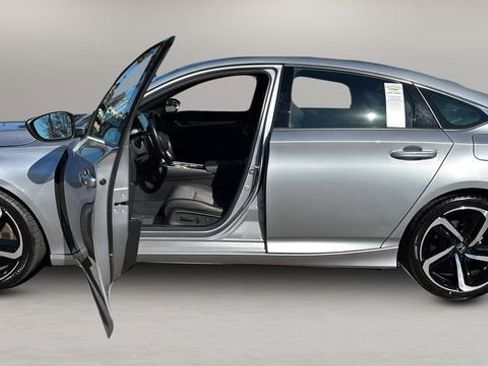 Used 2022 Honda Accord Sport image 13