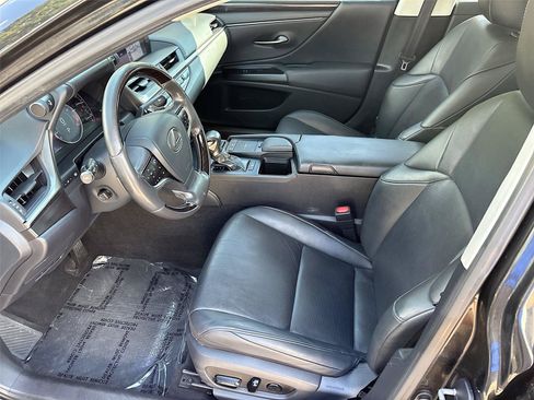 Used 2019 Lexus ES 350 w/ Premium Package FWD image 22