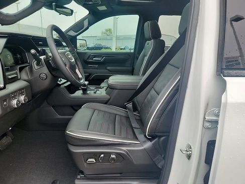 New 2026 GMC Sierra 1500 AT4X image 9