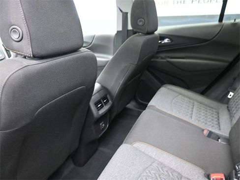 Used 2024 Chevrolet Equinox LT image 23