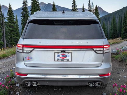 Used 2022 Lincoln Aviator Reserve w/ Equipment Group 201A AWD/4WD image 5