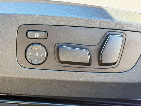 Used 2025 BMW X3 xDrive30i w/ Premium Package image 27