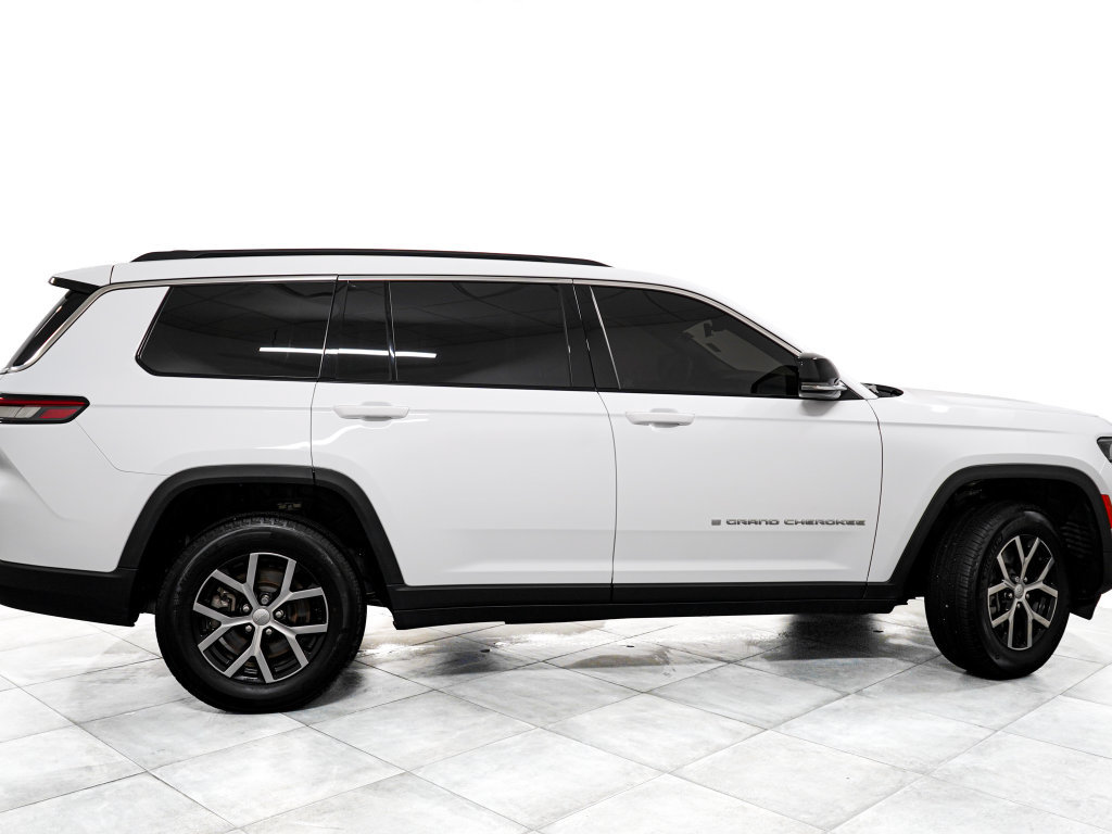 Certified 2025 Jeep Grand Cherokee L Limited AWD/4WD image 7