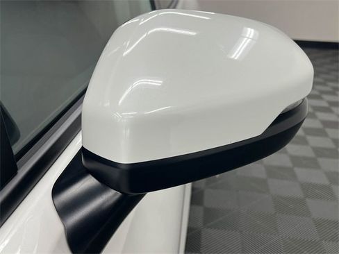 Used 2025 Honda HR-V EX-L image 22