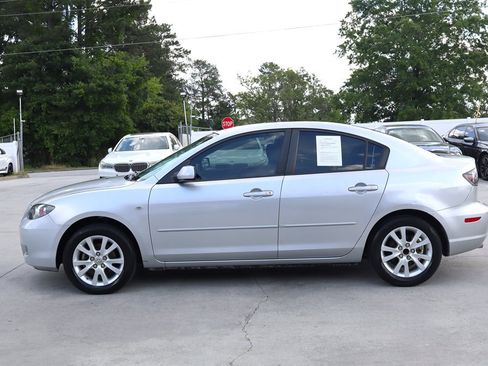 Used 2007 MAZDA MAZDA3 i Touring FWD image 4