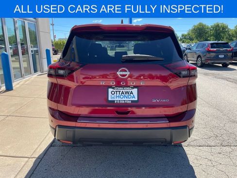 Used 2024 Nissan Rogue SV w/ SV Premium Package AWD/4WD image 6