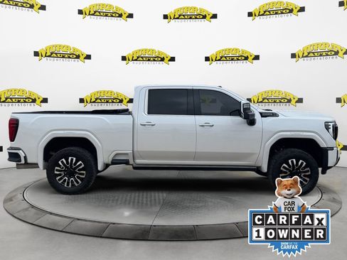Used 2025 GMC Sierra 2500 Denali Ultimate image 7