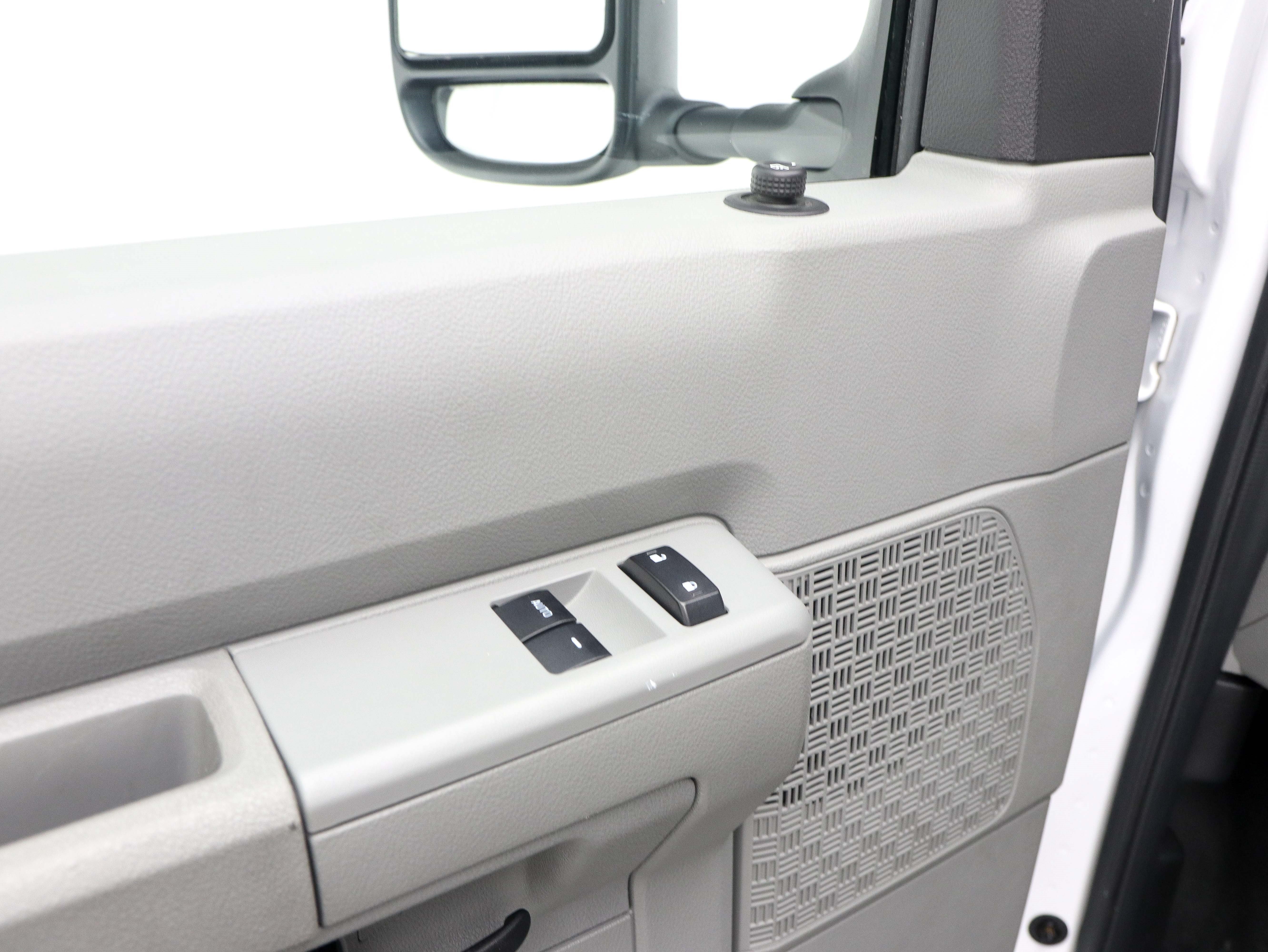 Used 2023 Ford E-350 and Econoline 350 Super Duty w/ Power Windows & Locks Group RWD image 18