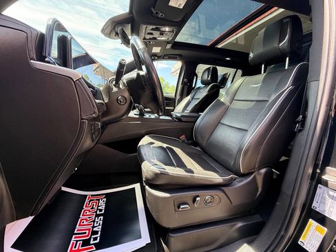 Used 2021 Cadillac Escalade ESV Sport w/ Driver Assist Tech Package image 20