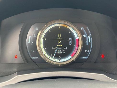 Used 2016 Lexus IS 300 AWD w/ F Sport Package image 3